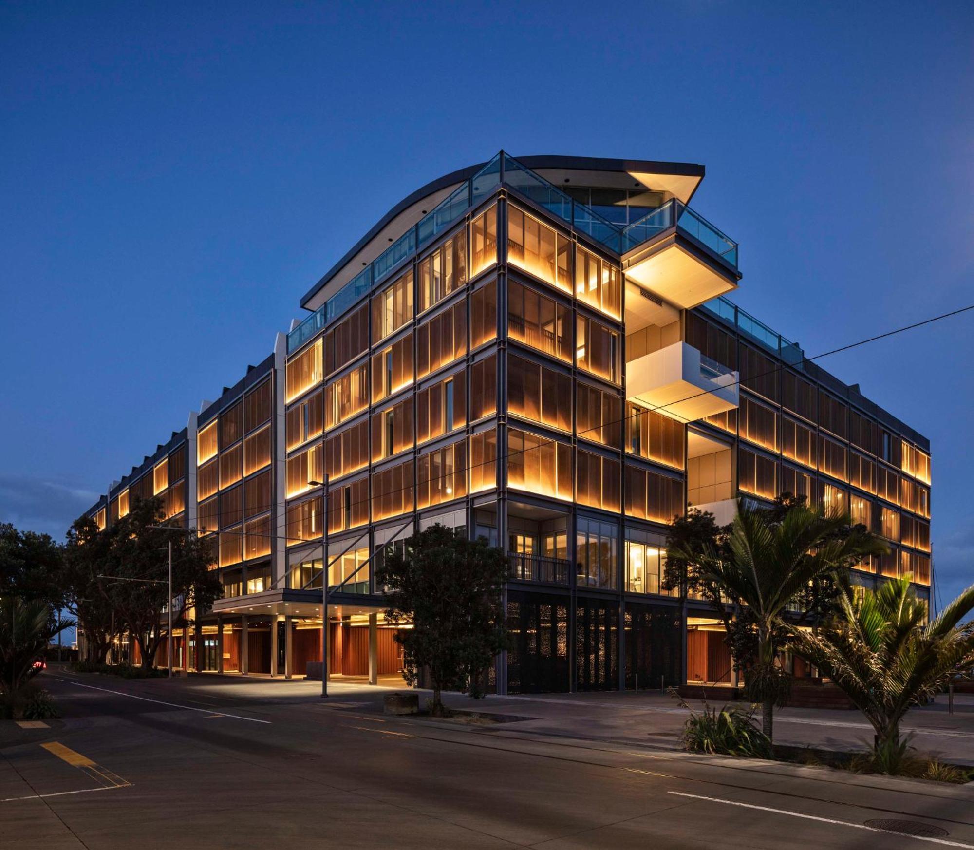 מלון Park Hyatt אוקלנד מראה חיצוני תמונה The hotel at night